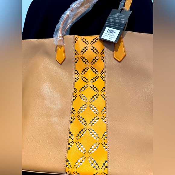 Urban Originals Shoulder bag - Picture 2 of 5